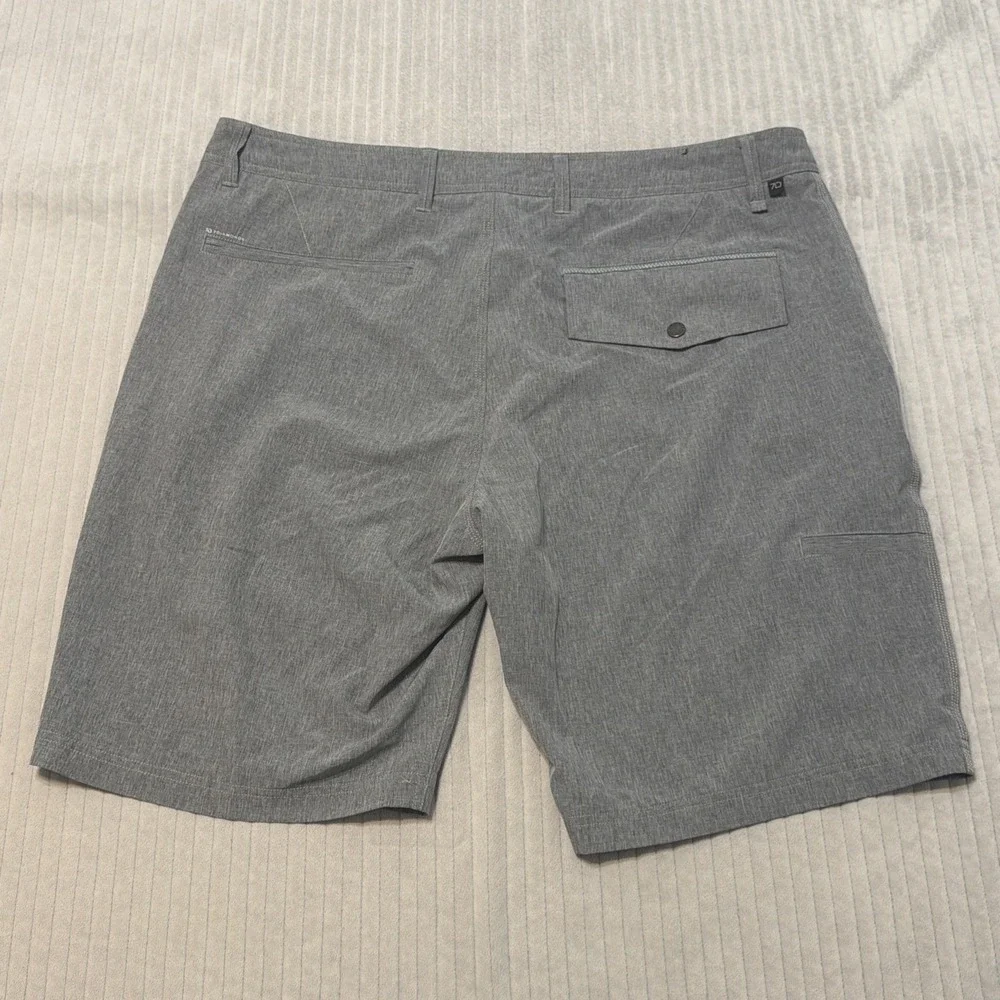 7 Diamonds Shorts Mens 38 Gray Performance Casual Stretch Lightweight Golf